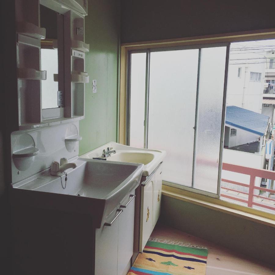 Guest House & Cafe Ohana Imabari Bagian luar foto