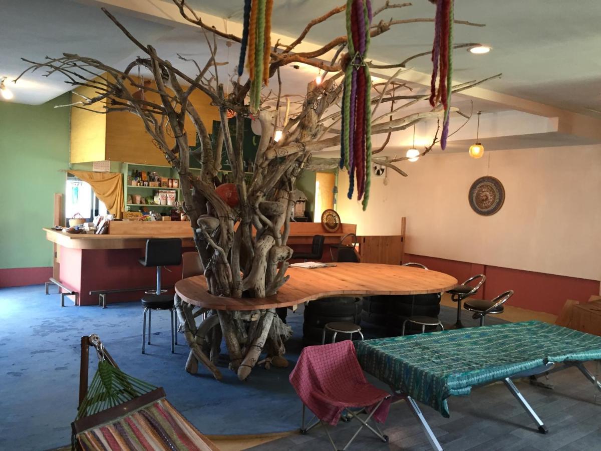 Guest House & Cafe Ohana Imabari Bagian luar foto
